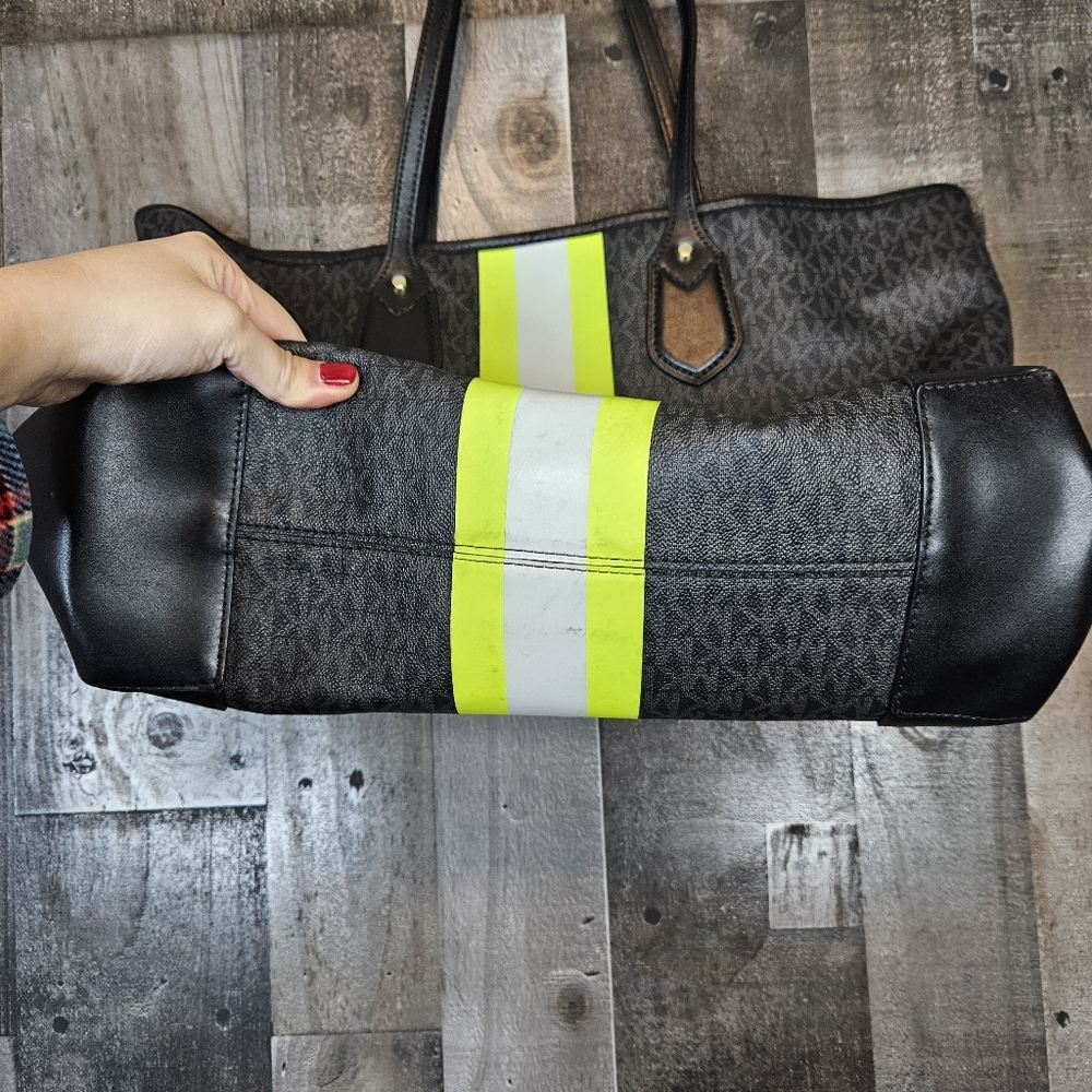 Michael Kors Black and Yellow Tote Bag - Picture 3 of 7